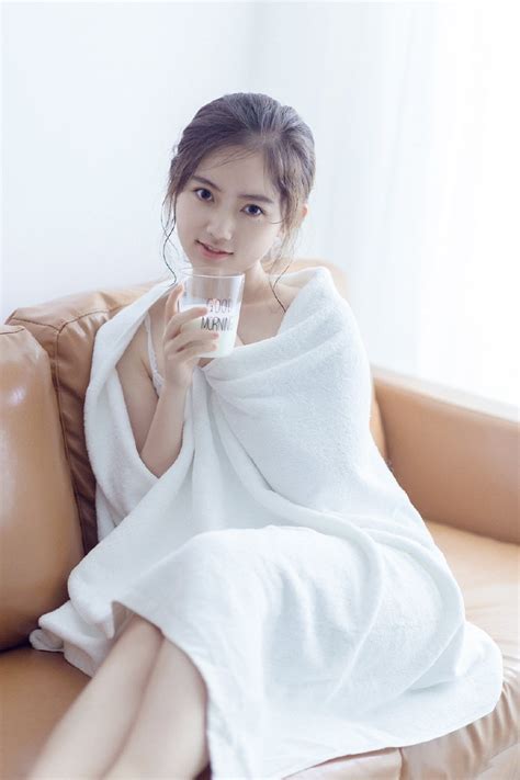 前温网冠军因伤退赛！萨巴伦卡晋级美网4强+将PK世界第4创4纪录